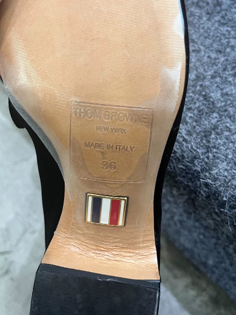 Thom Browne Thom Browne Silk velvet Mary Jane shoes Silk velvet Mary Ja Size US 5.5 / IT 35.5 - 8 Thumbnail