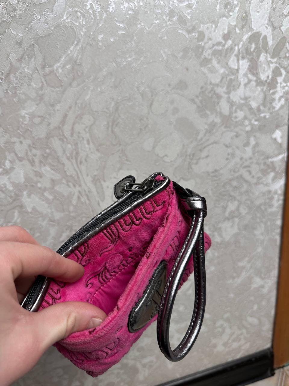 Juicy Couture Juicy Couture Vintage Velour Y2K Wallet Rare Barbie Style Size ONE SIZE - 11 Thumbnail