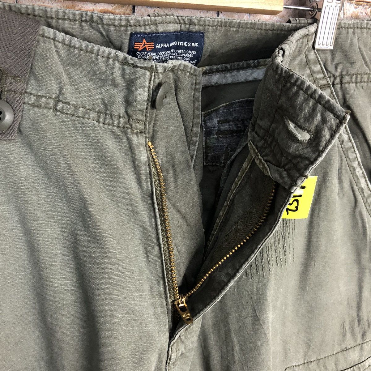 Alpha Industries Alpha Industrie Grey Cargo Multipocket Pants #A152 Size US 31 - 16 Thumbnail