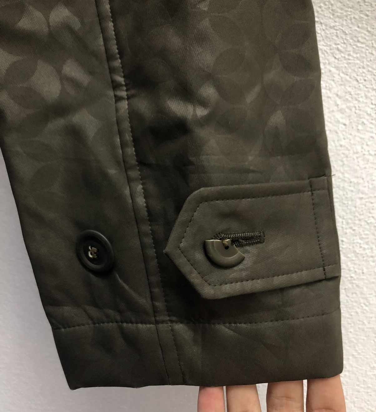 Vintage Issey Miyake Olive Green "WINDCOAT" Patterned Made in Japan Size US M / EU 48-50 / 2 - 8 Thumbnail