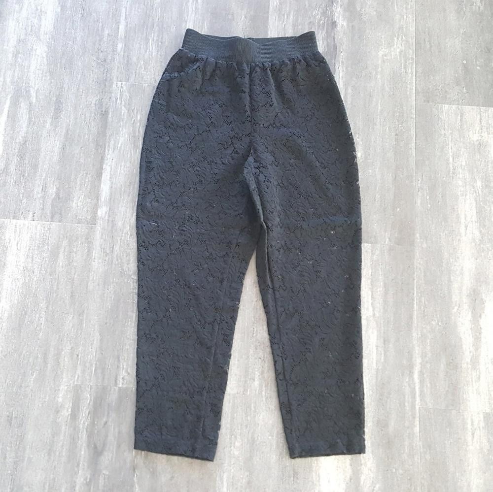 Designer Black Lace Detailed High Waisted Sheer Capri Size 30" / US 8 / IT 44 - 1 Thumbnail