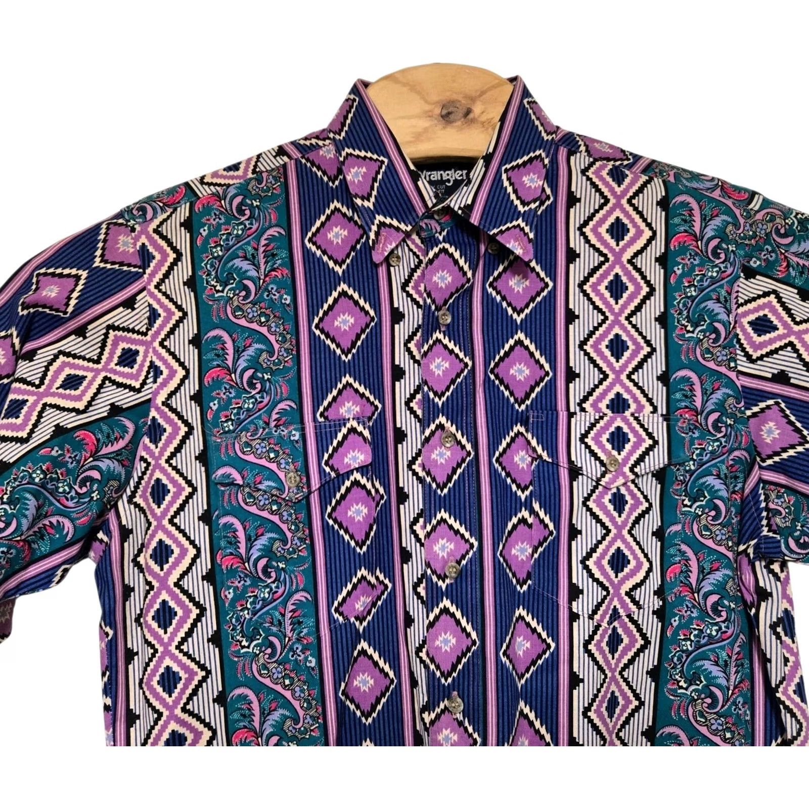 Wrangler VINTAGE Wrangler Brushpopper Shirt 16 Large Purple Aztec Rodeo Western Paisley Shirt Mens Size US L / EU 52-54 / 3 - 2 Thumbnail
