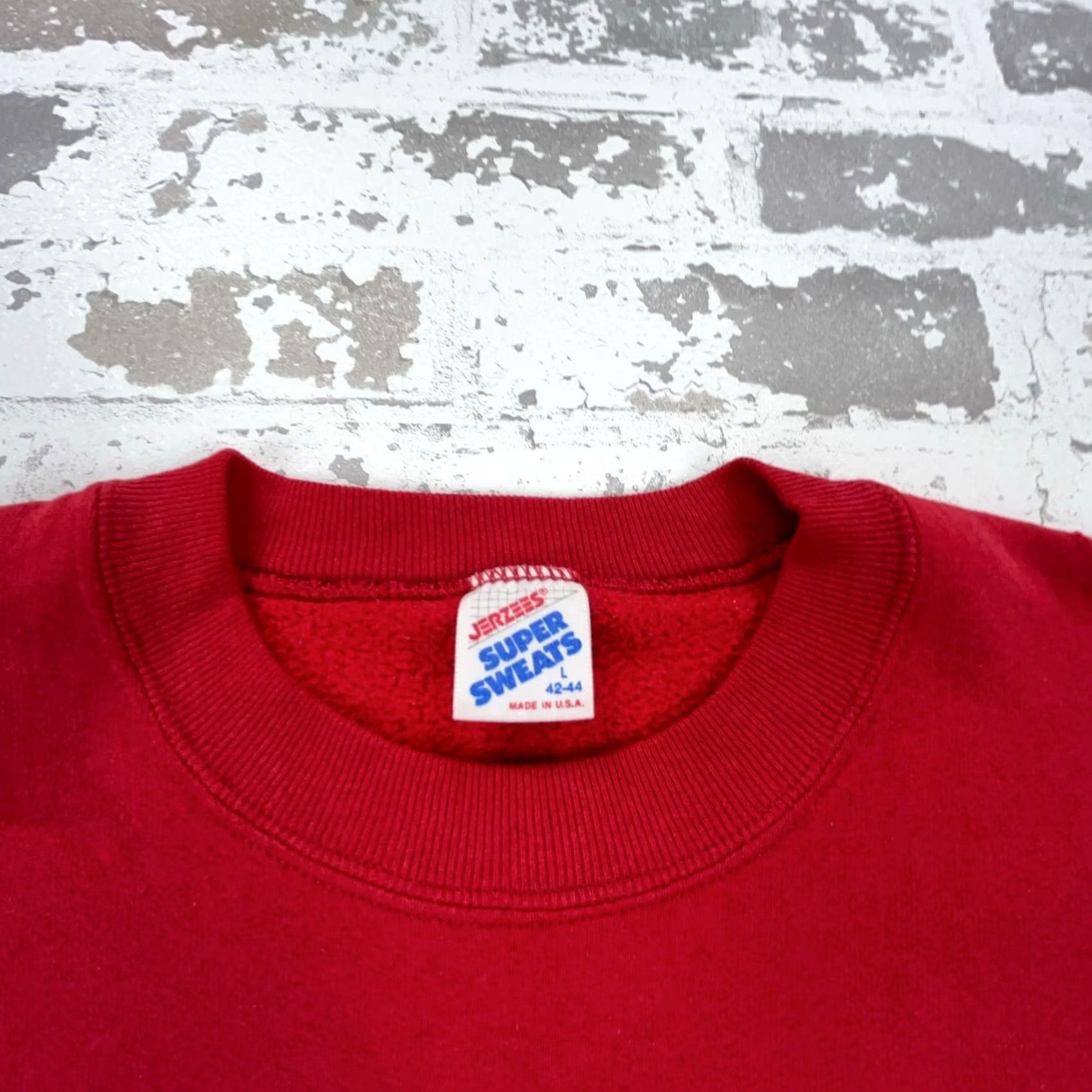 Jerzees VINTAGE JERZEES Sweatshirt Men Large Red Crew Neck Sweater 90s Y2K 50/50 Plain USA Size US L / EU 52-54 / 3 - 4 Thumbnail