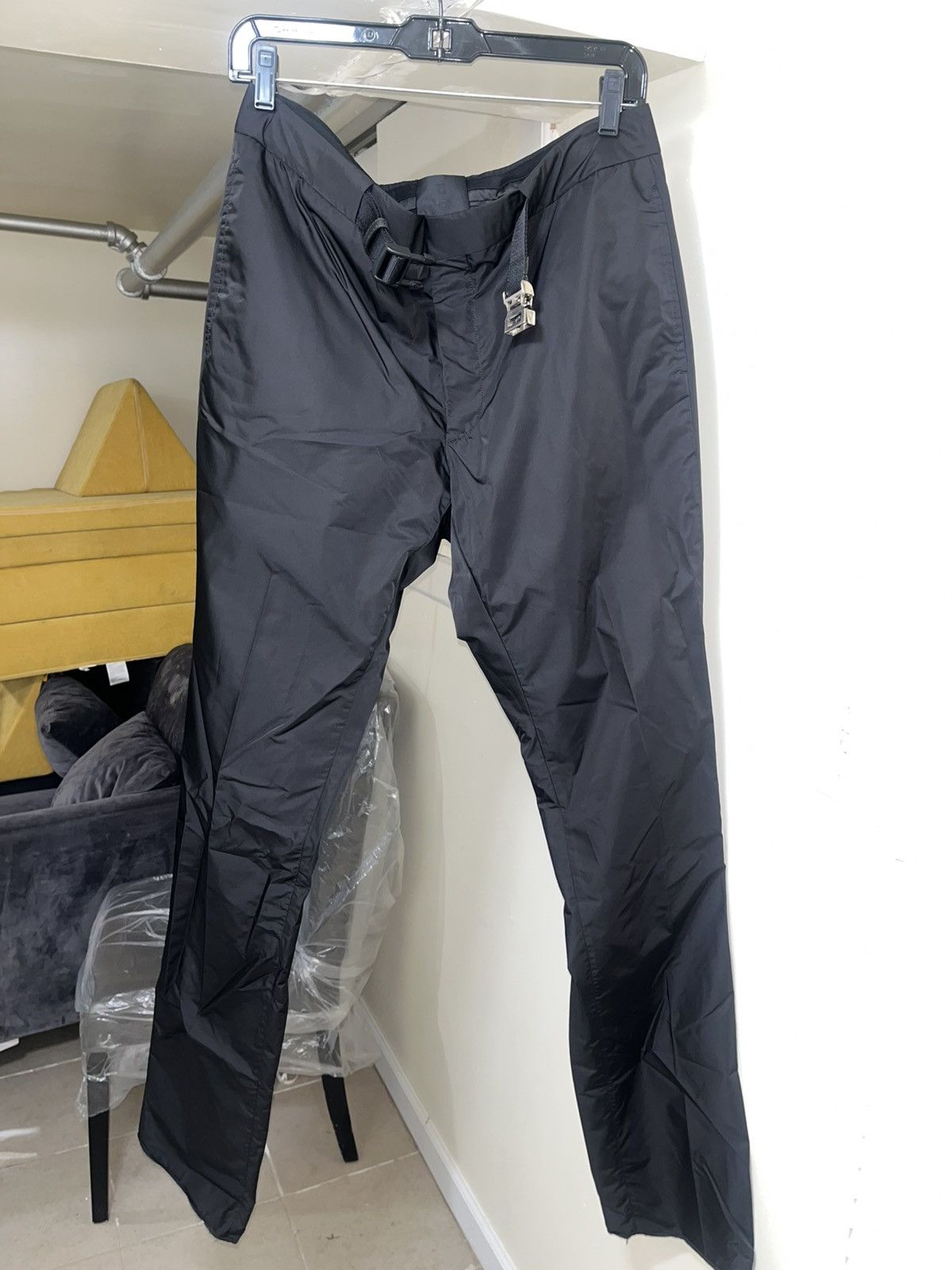 Givenchy Givenchy Slim Fit Belted Nylon Pant Sz 52 Size US 36 / EU 52 - 5 Thumbnail