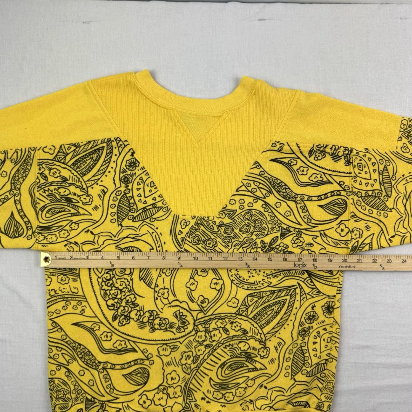 Vintage VINTAGE Variations Sweatshirt Women’s Small Yellow Paisley All-Over Print 1980s Crewneck Pullover Size S / US 4 / IT 40 - 7 Thumbnail