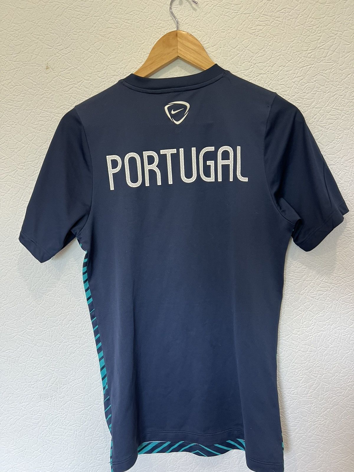 Nike Portugal Nike Blue Training Football Shirt Jersey Soccer Size US S / EU 44-46 / 1 - 6 Thumbnail