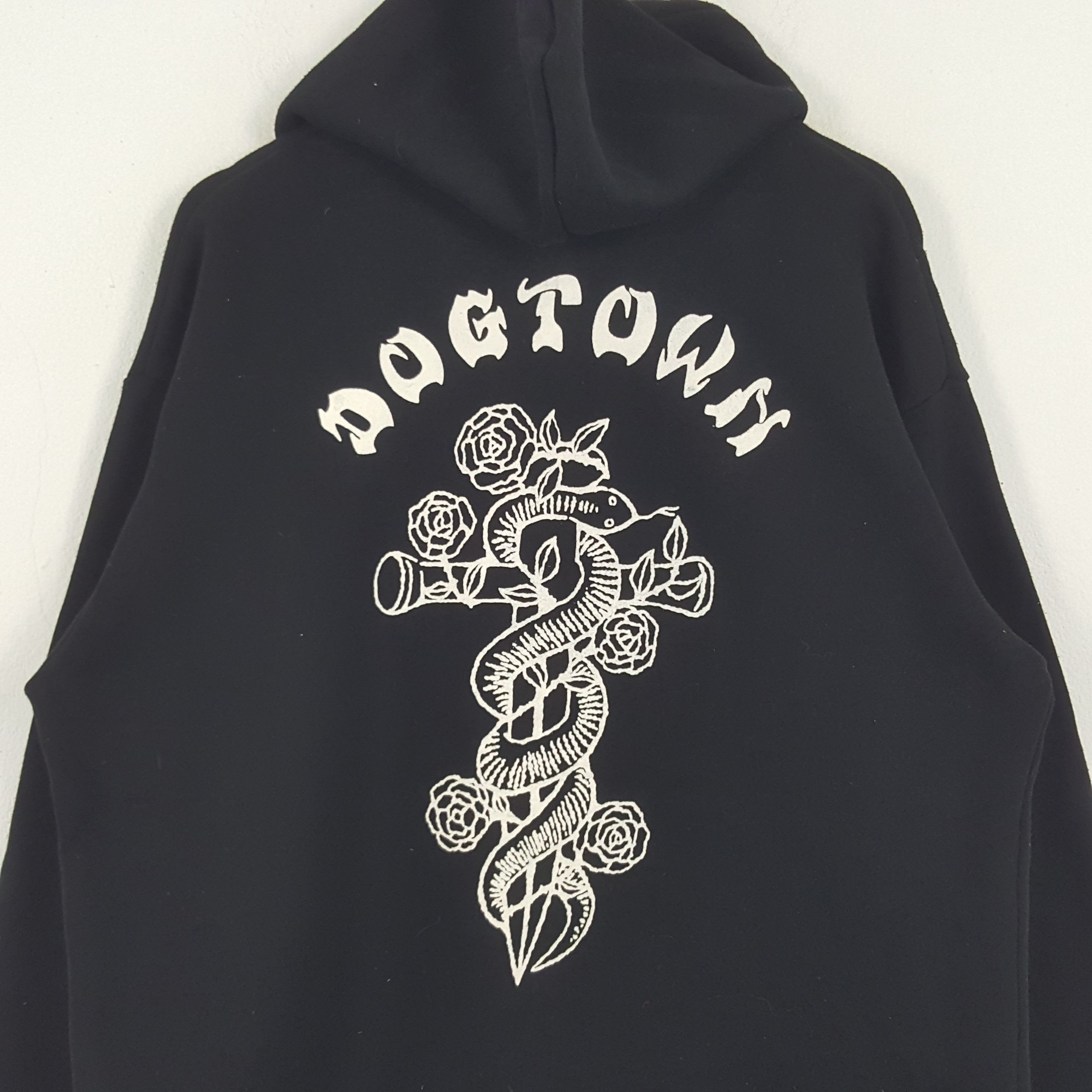 Dogtown × Vintage Vintage Dog Town Streetwear Style Art Design Hoodies Jacket Size US XL / EU 56 / 4 - 2 Thumbnail