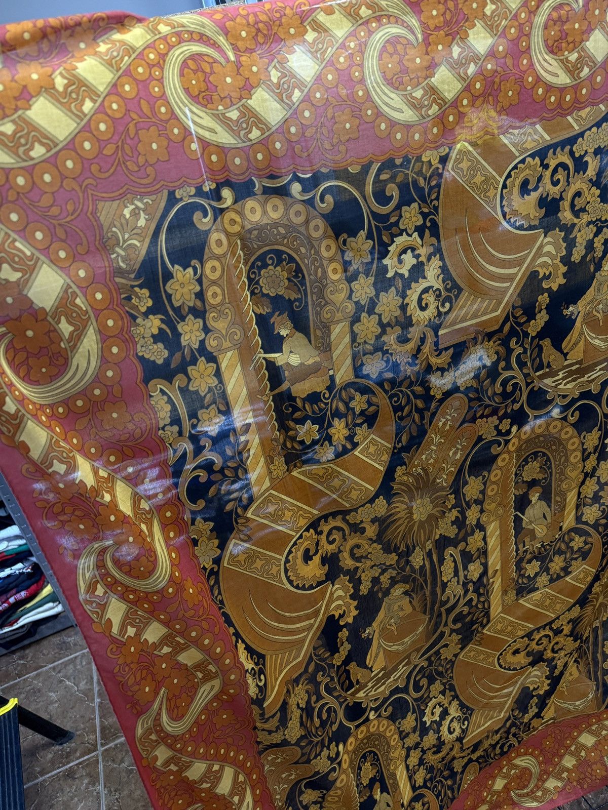 Salvatore Ferragamo 🇮🇹 Vintage 90s Salvatore Ferragamo Silk Scarf Baroque Italy Size ONE SIZE - 10 Thumbnail