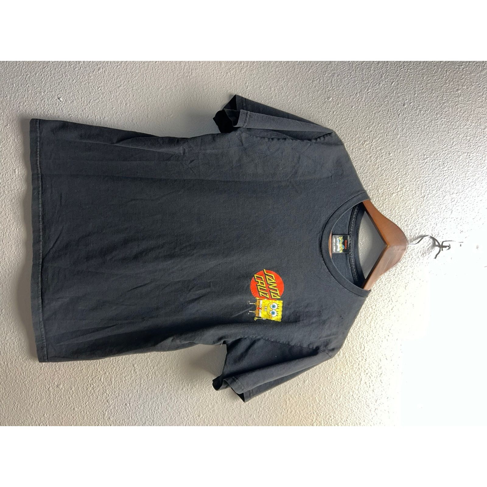 Santa Cruz Skateboards Santa Cruz Spongebob Shirt Skate TV Show Collab Black Tee M Size US M / EU 48-50 / 2 - 2 Thumbnail