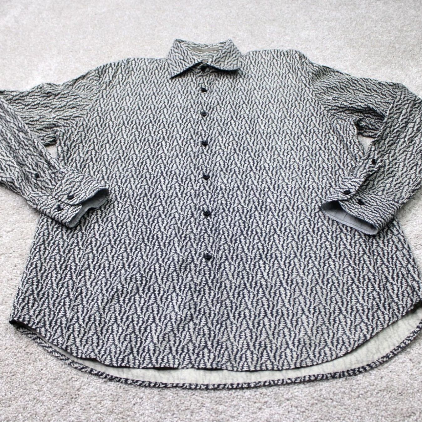 Tommy Bahama Tommy Bahama Island Soft Shirt Men Large Black/White Geometric Cotton L/S Button Down Shirt Tigers Beach Classic Sportsman Mens L Shirt Size US L / EU 52-54 / 3 - 3 Thumbnail