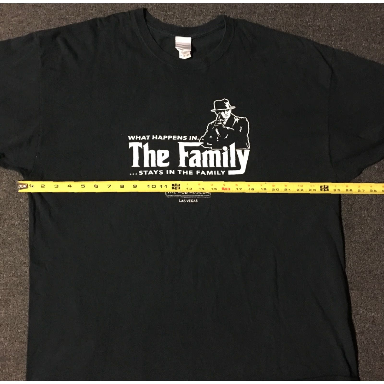 Vintage Vtg Mob Museum What Happens In The Family Shirt XXL Gangster Mobster Grunge 90s Size US XXL / EU 58 / 5 - 5 Thumbnail