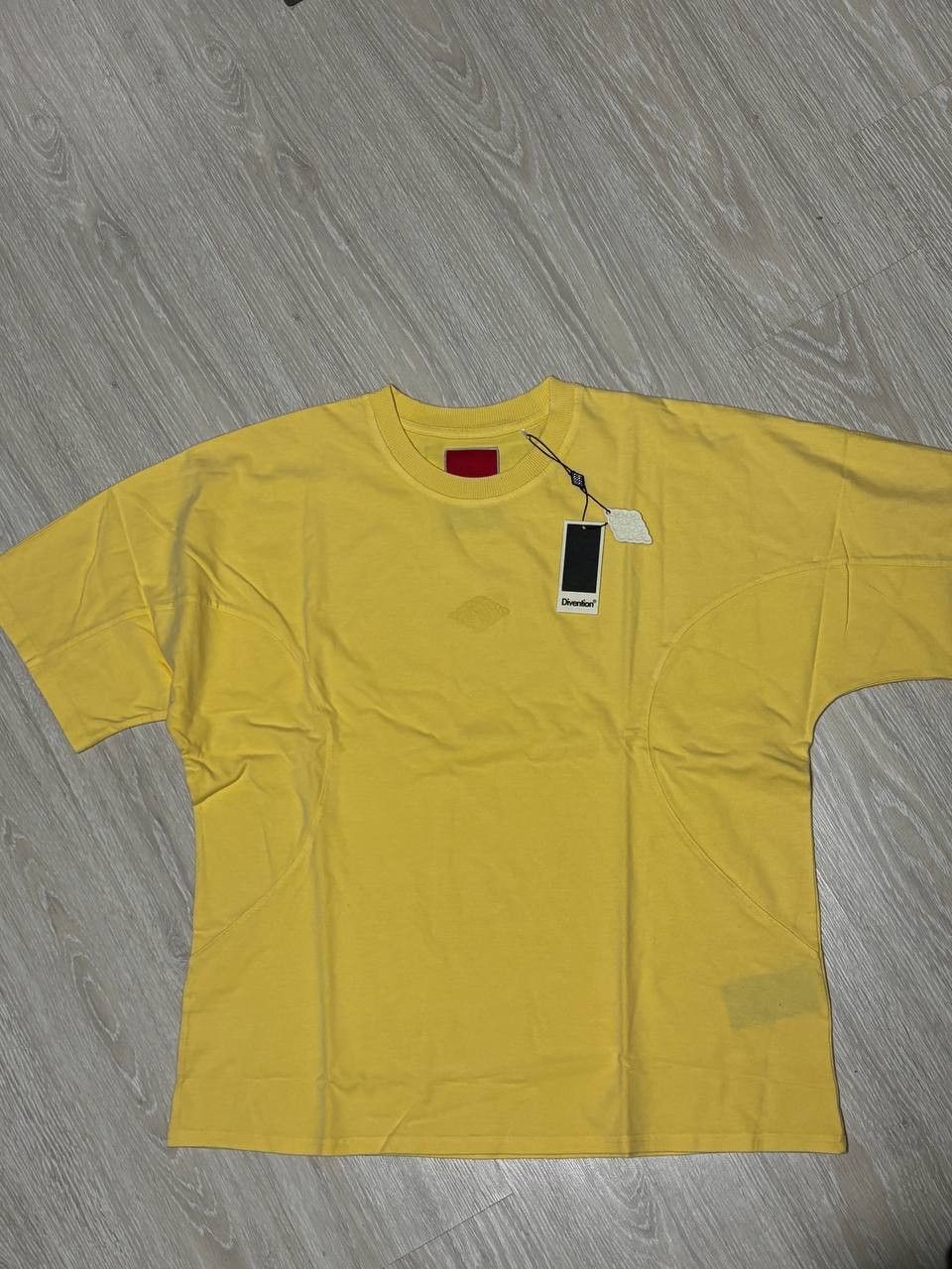Other Divention tshirt Size US L / EU 52-54 / 3 - 1 Preview