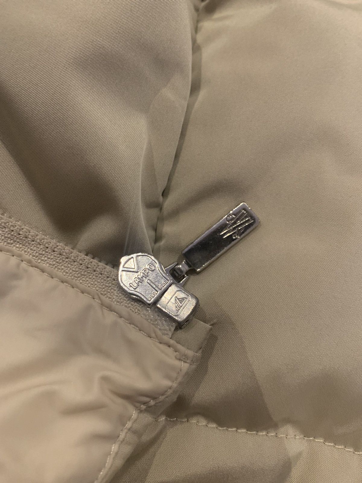 Moncler × Vintage Vintage Moncler down jacket Size S / US 4 / IT 40 - 8 Thumbnail