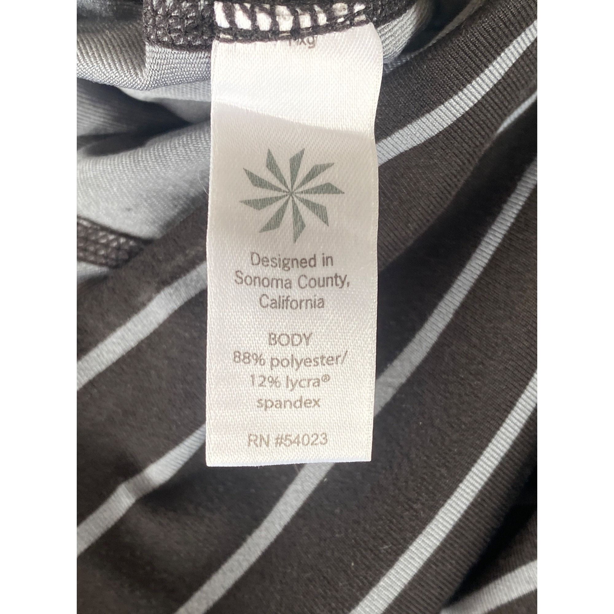Athleta Athleta Leggings S Chaturanga Stripe Tight Black Gray Full A Size 27" / US 4 / IT 40 - 7 Thumbnail