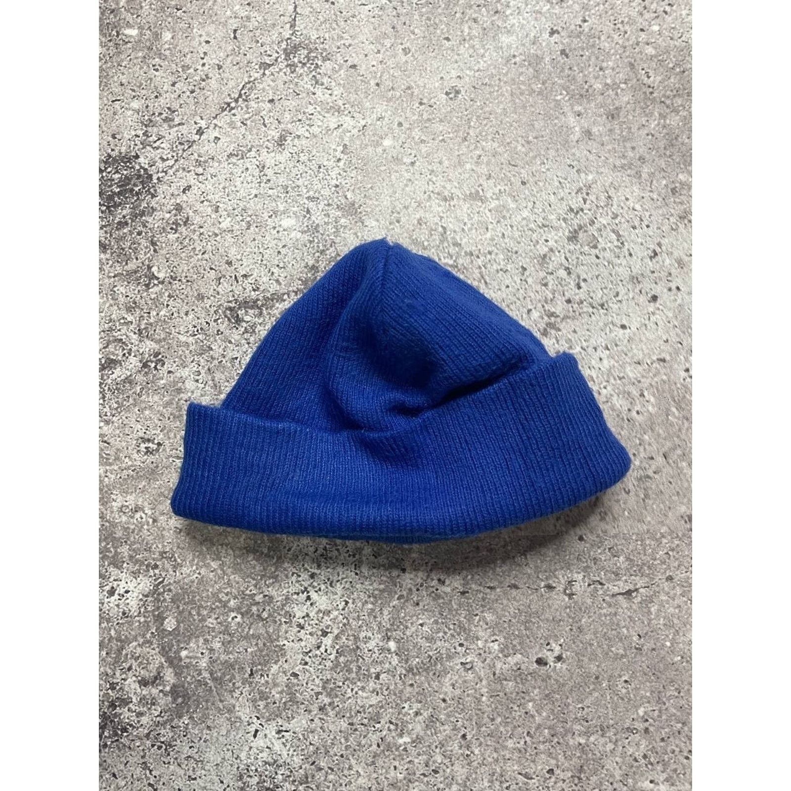 Nike Vintage Nike Blue Knit Beanie Hat Embroidered Swoosh Size ONE SIZE - 3 Thumbnail