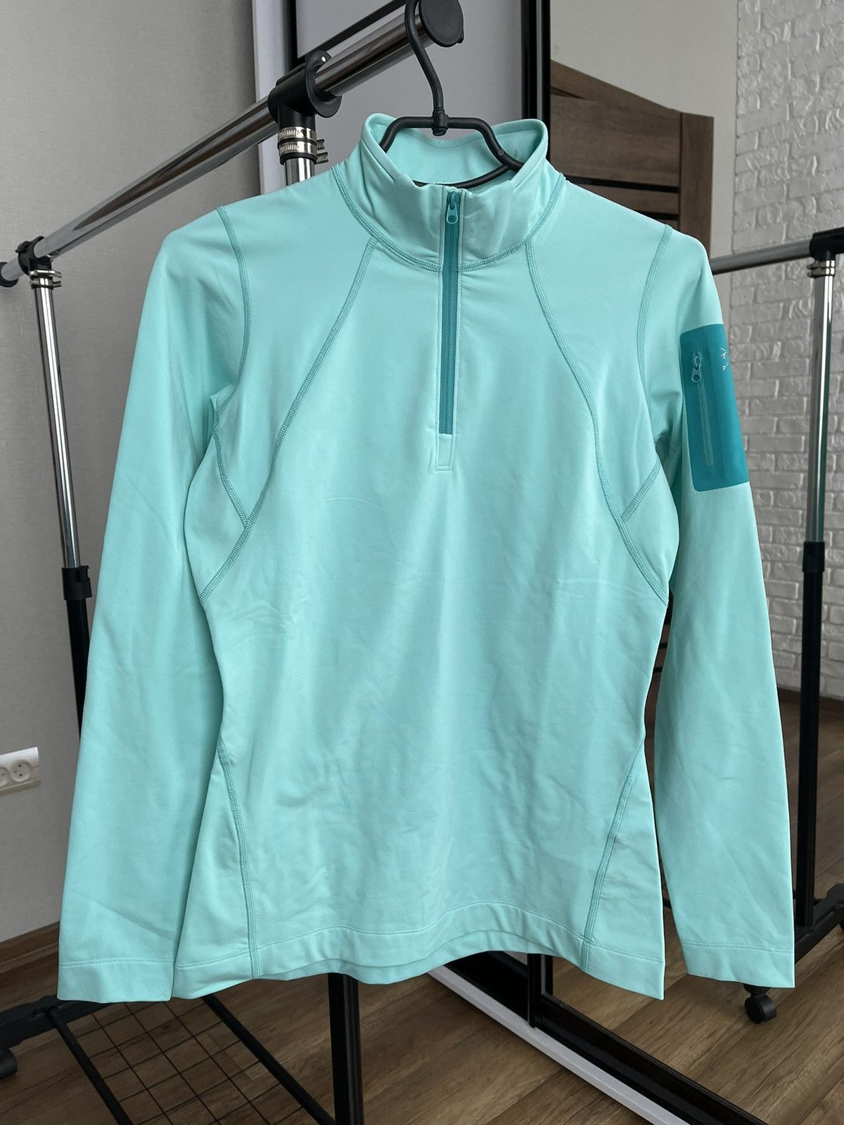 Arc'teryx Arcteryx Womens Fleece Sweatshirt 1/4 Zip Size M / US 6-8 / IT 42-44 - 1 Thumbnail
