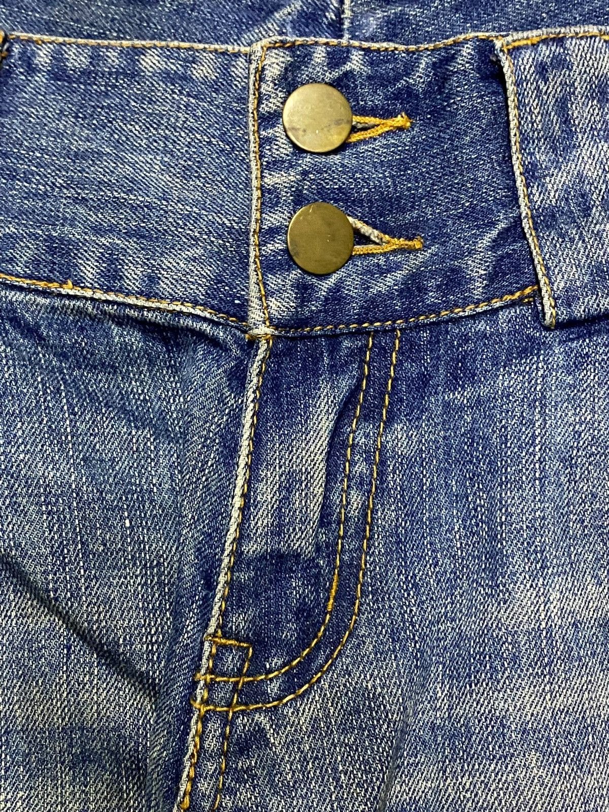 Japanese Brand Vintage Japanese Brand Sweat & Tailoring Dirty Baggy Jeans Size US 29 - 10 Thumbnail