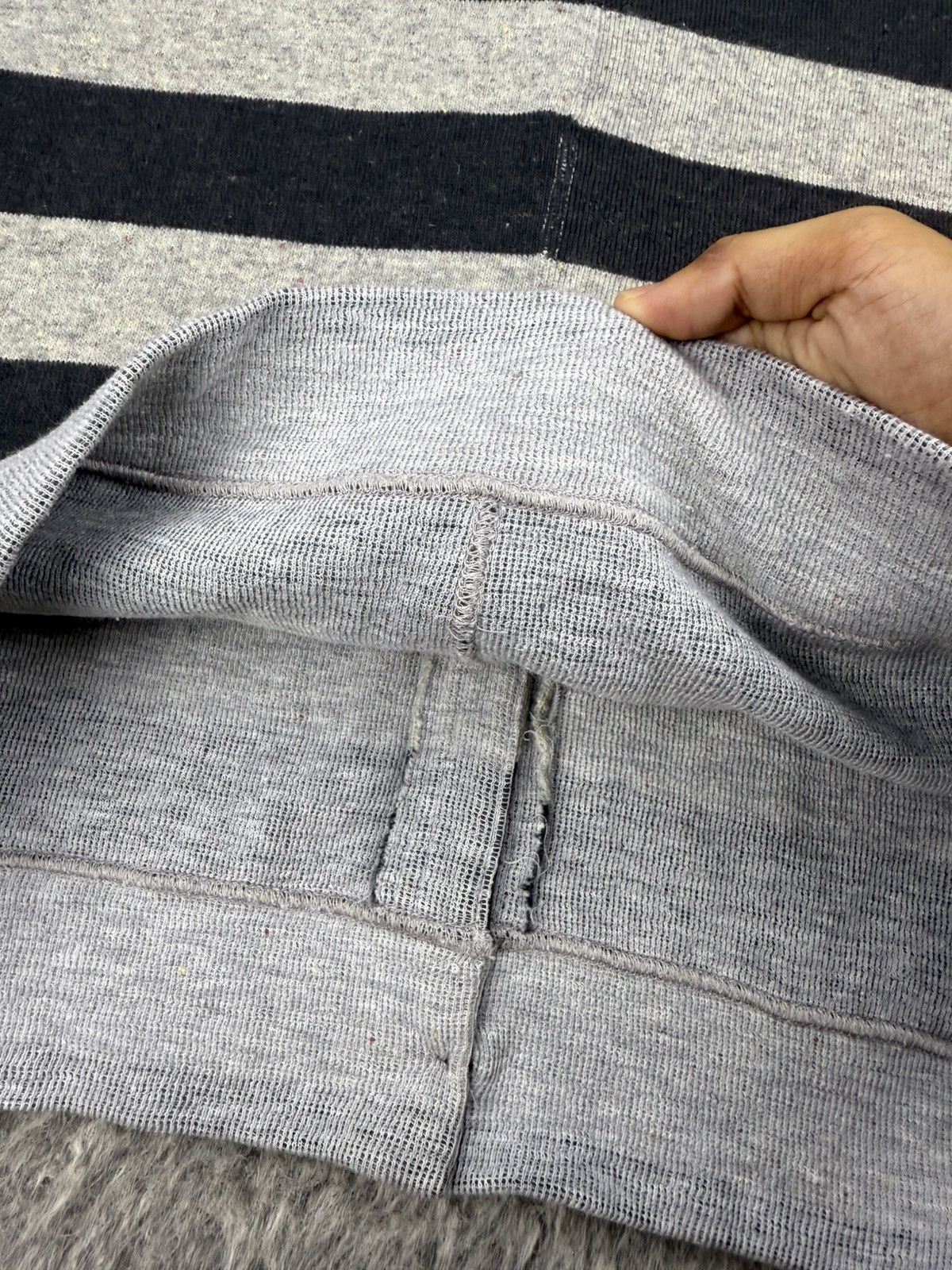 Final Home 90’s RARE Issey Miyake FINAL HOME "Prison Stripes" Cardigan Size US S / EU 44-46 / 1 - 20 Thumbnail