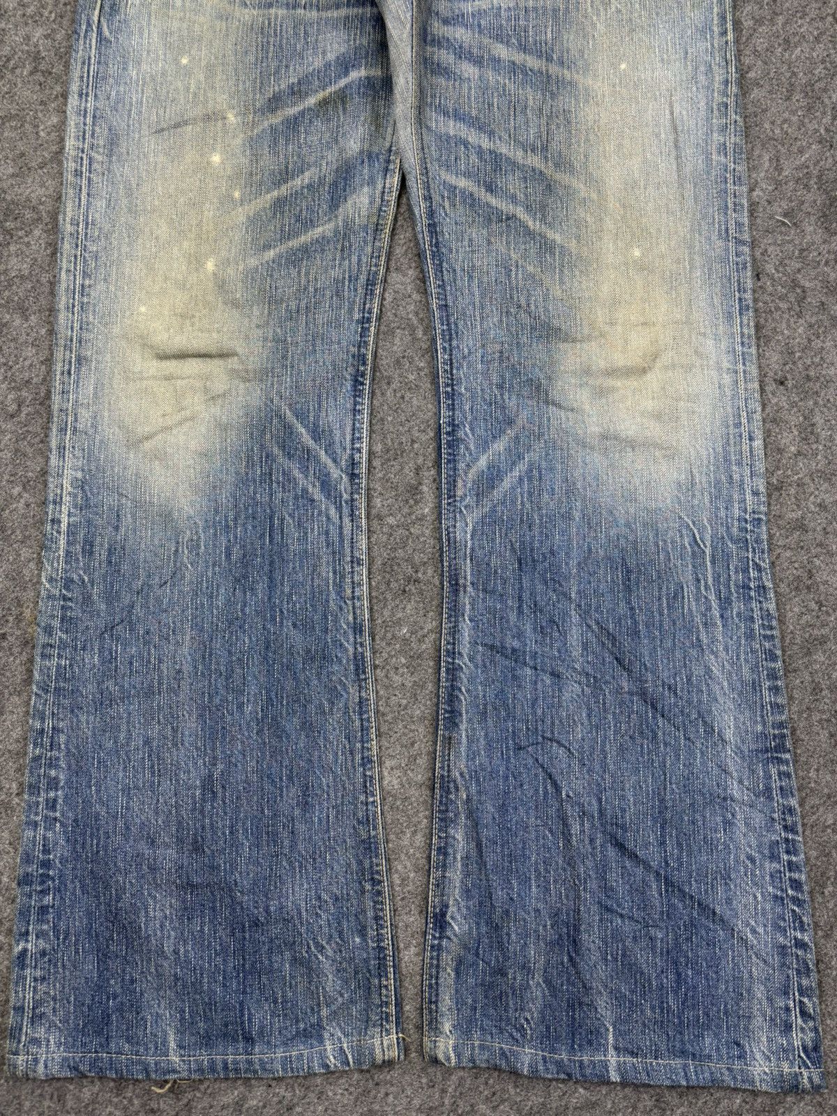 Edwin 💥Flare💥Edwin 503 Insane Fades Medium Wash Denim F910 Size US 33 - 4 Thumbnail