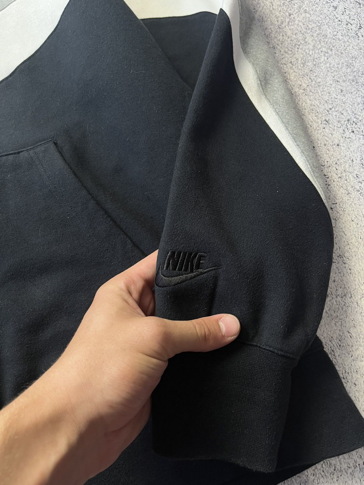 Nike Vintage Nike Big Swoosh Logo Zip Hoodie Y2K Size US XL / EU 56 / 4 - 12 Thumbnail