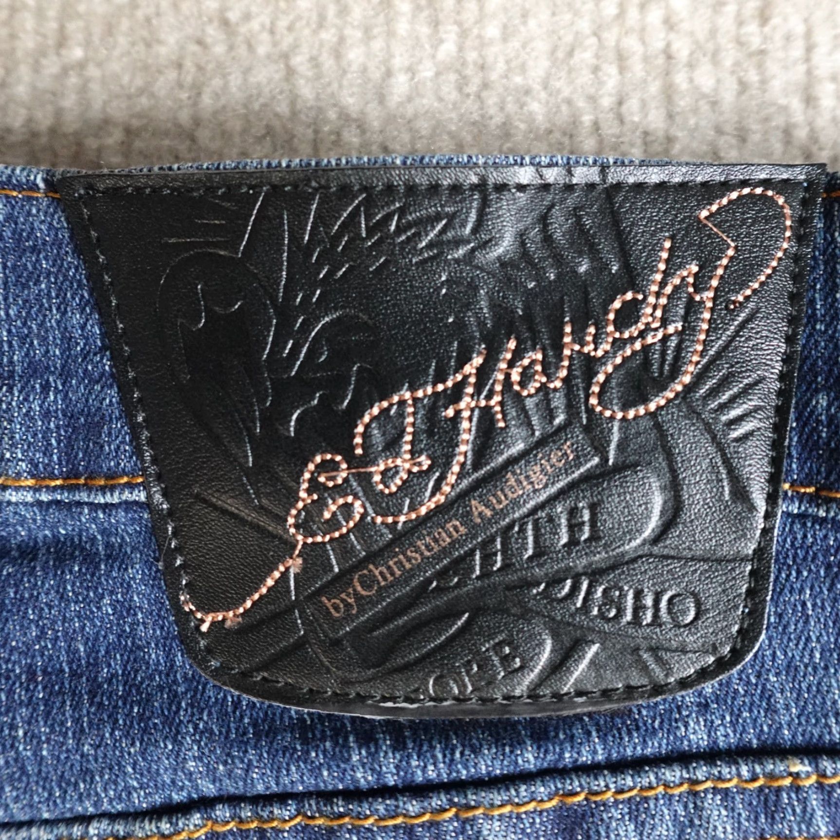 Ed Hardy Ed Hardy Womens Jeans 13/14 Blue Embroidered Flare Denim 5-Pocket Regular Shirt Womens Jeans Flared 90s Style (no) Size 36" / US 14 / IT 50 - 4 Thumbnail