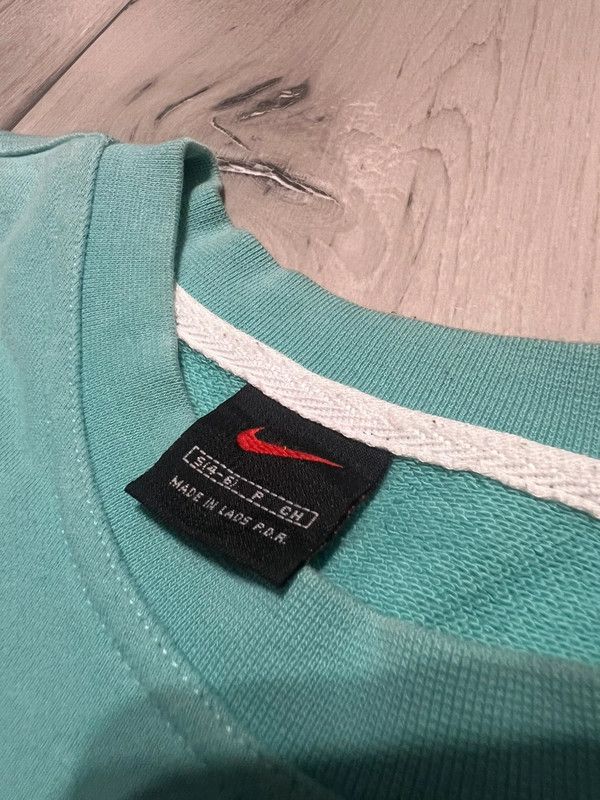 Nike × Vintage Crewneck nike vintage S spellout Size S / US 4 / IT 40 - 4 Thumbnail