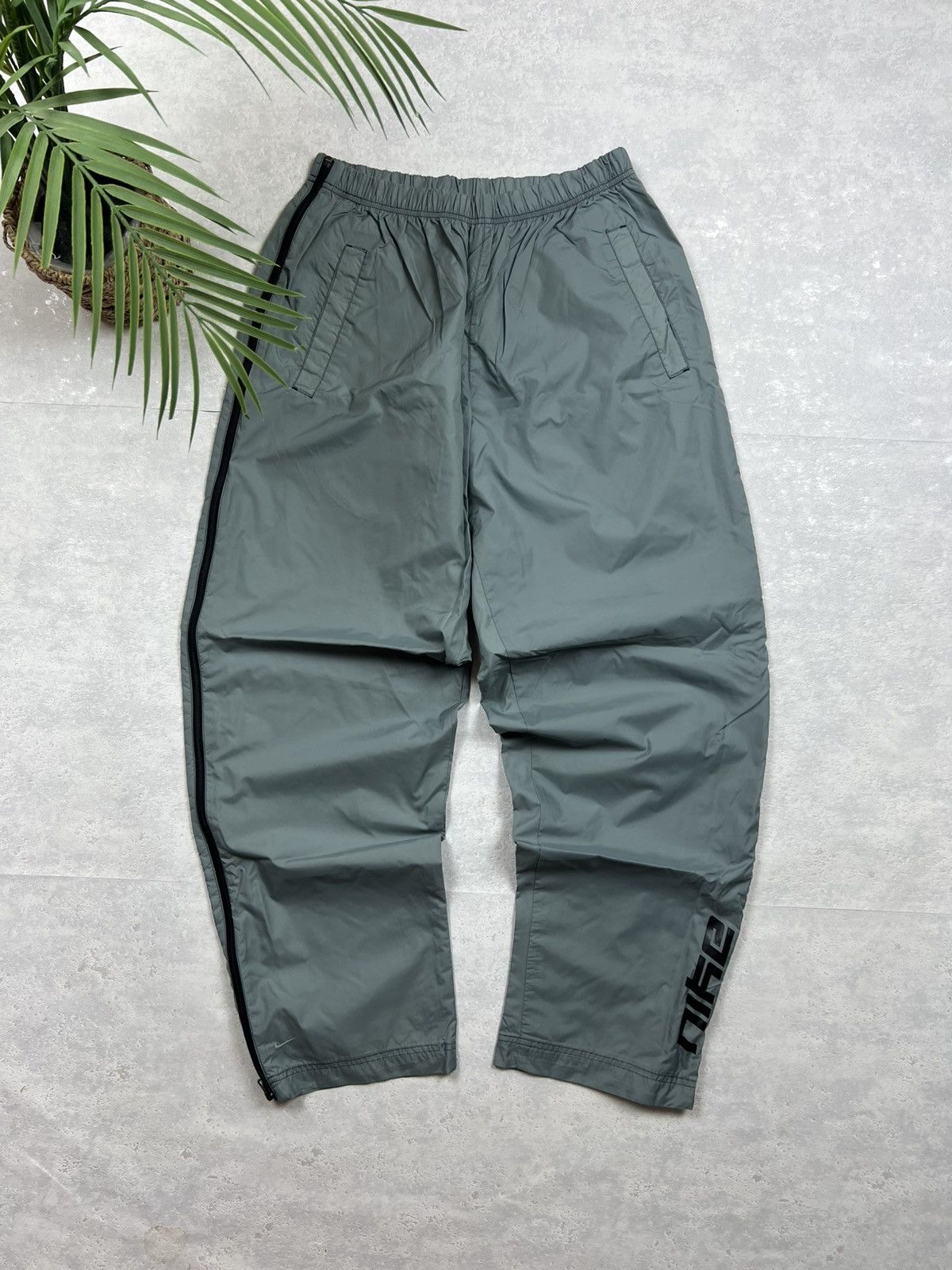 90s NIKE archive track pants Y2K teamタグ 90s NIKE archive track pants Y2K teamタグ