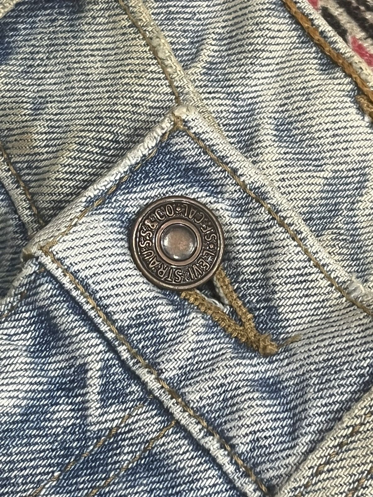 Levi's Vintage Levi’s 610 Orange Tab Light Washed Frayed Leg Jeans Size US 31 - 5 Thumbnail