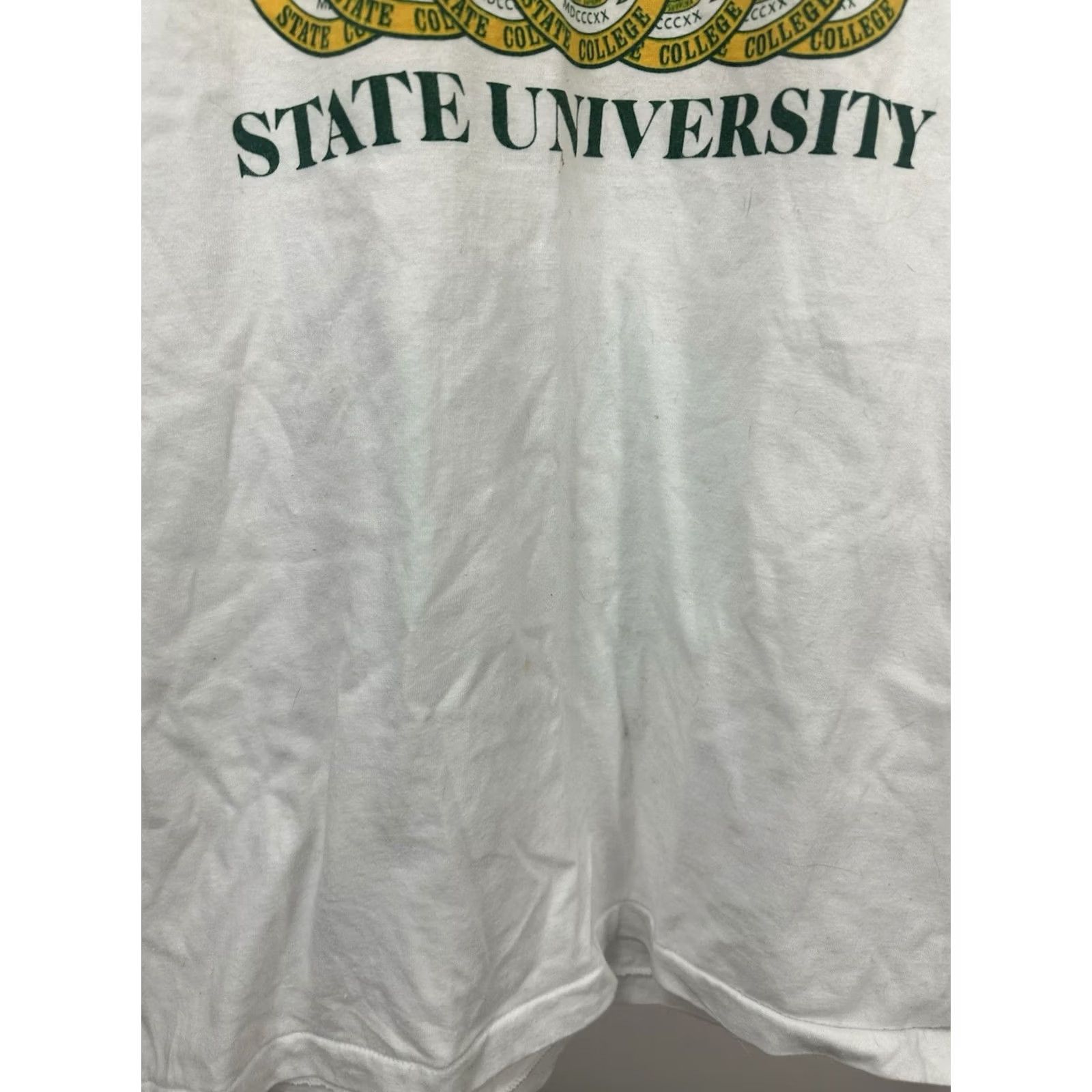 Vintage VTG Missouri Southern State University Crest Collegiate T-Shirt White Size M Mens Size US M / EU 48-50 / 2 - 6 Thumbnail