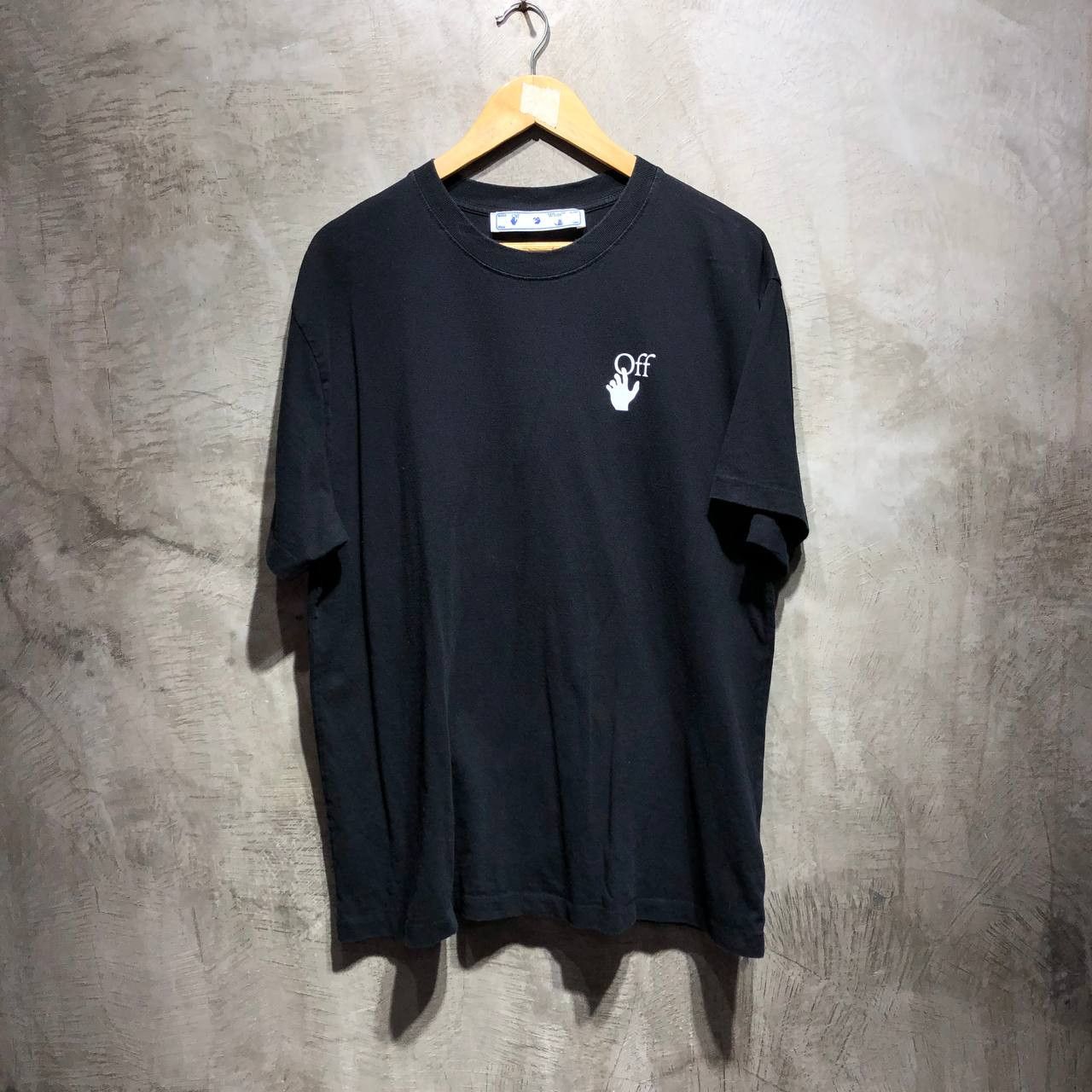 Off-White Off-White Gradient Arrows Tee Size US L / EU 52-54 / 3 - 3 Thumbnail