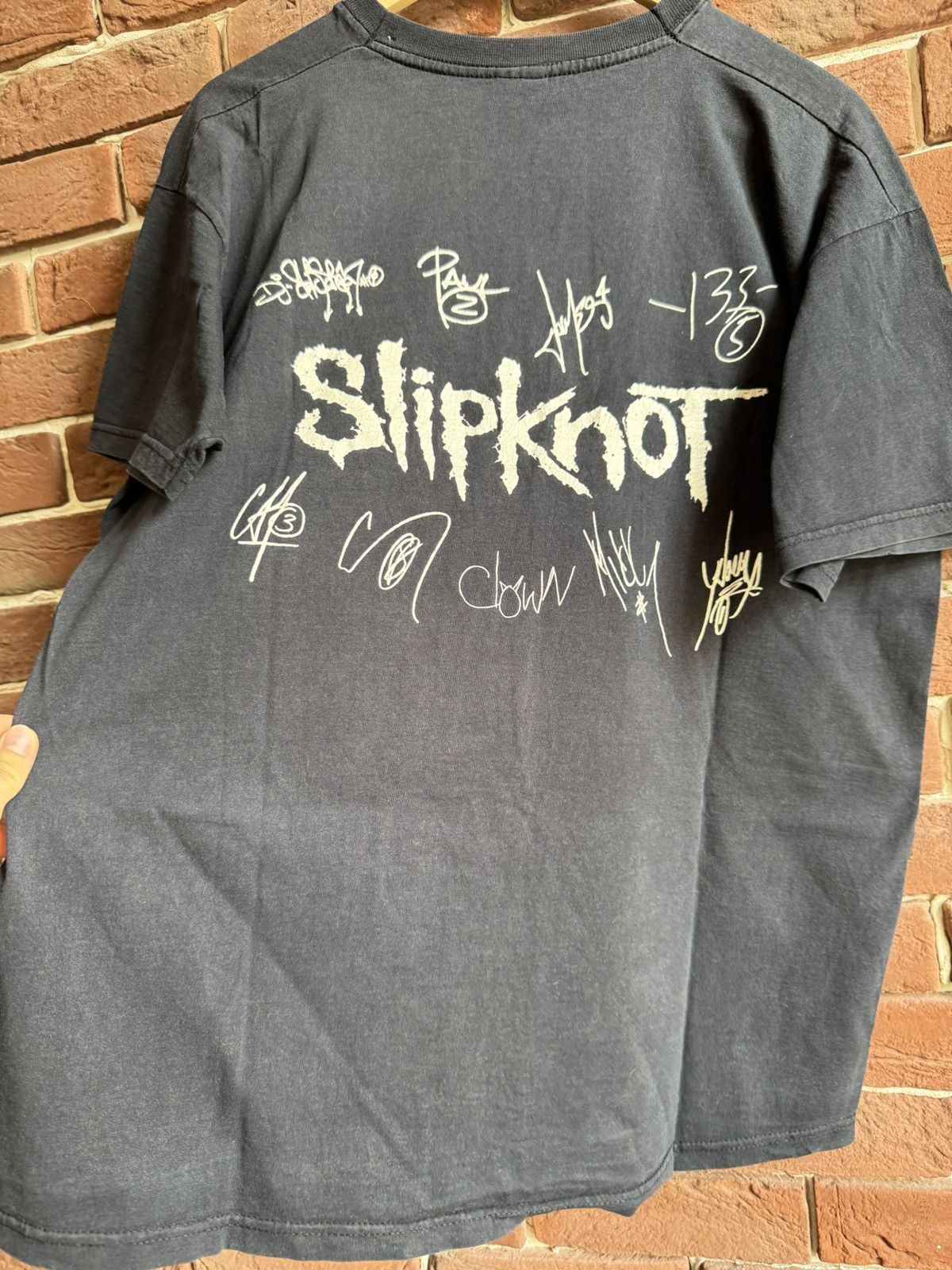 Band Tees Rare Vintage 00s Slipknot Masks Numetal Band Tee Y2K M Size US L / EU 52-54 / 3 - 7 Thumbnail