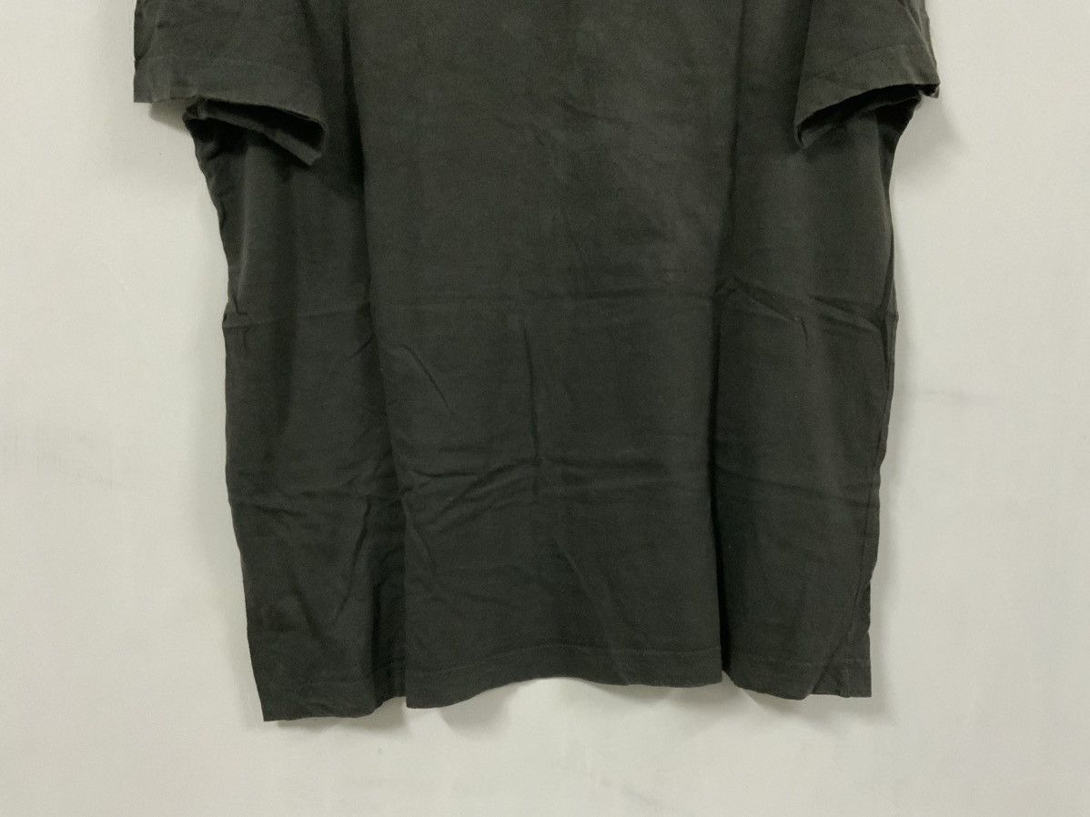 KISS Uniqlo Kiss Band Tee Size US L / EU 52-54 / 3 - 7 Thumbnail