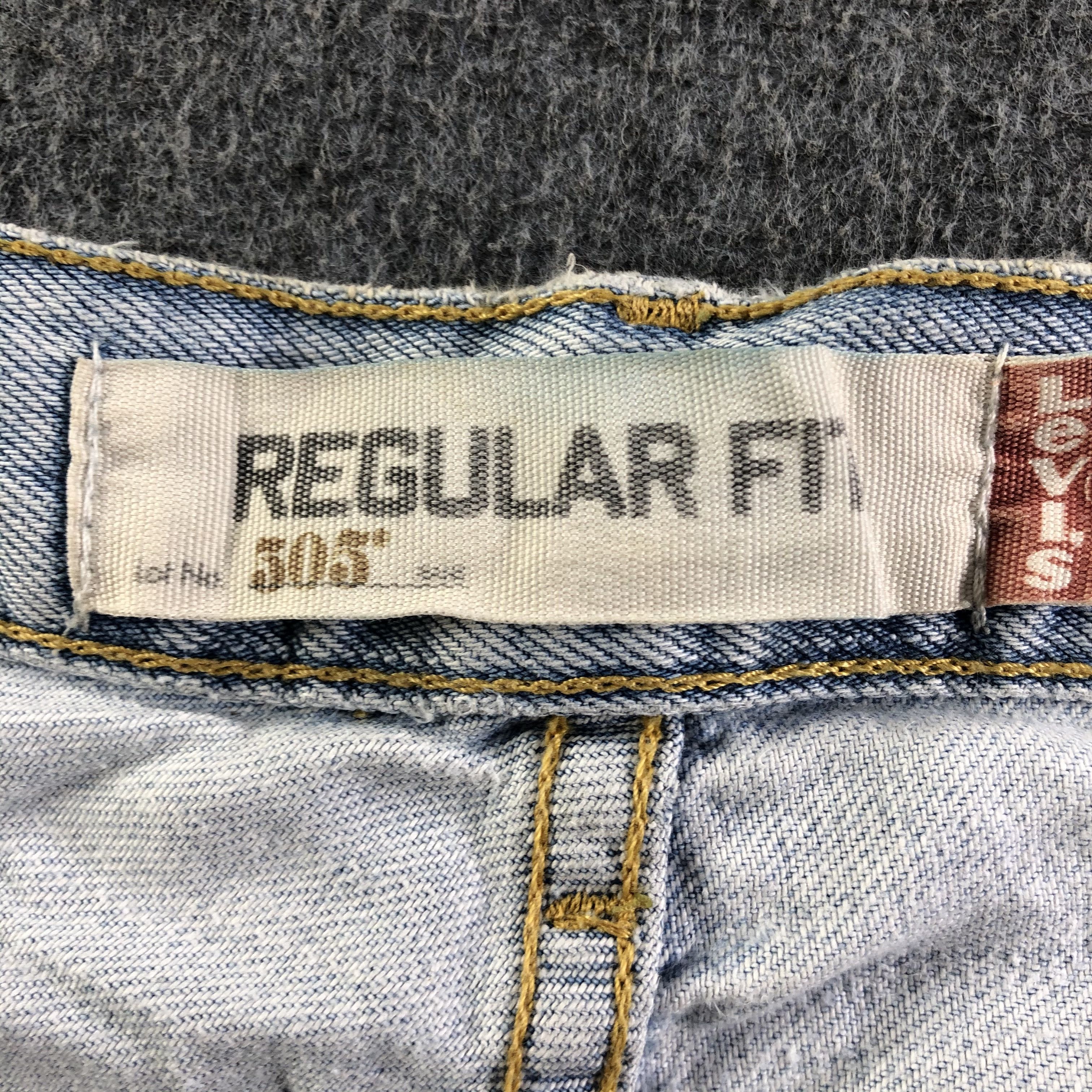 Levi's Vintage Light Wash Levis 505 Jeans-J3197 Size US 34 / EU 50 - 10 Thumbnail