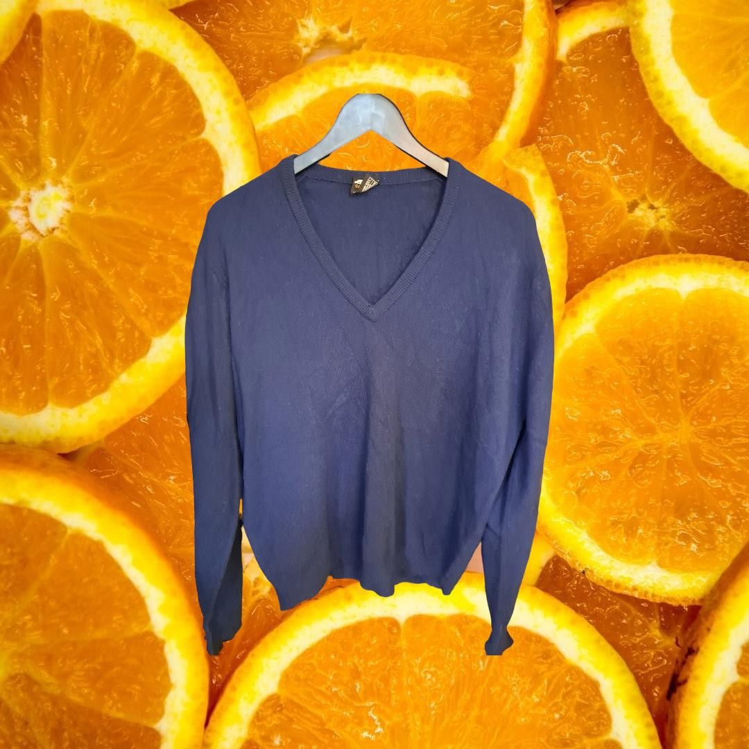 Other VIntage St Michael Cashmere Blue V Neck Sweater Size 42 Size US XL / EU 56 / 4 - 1 Thumbnail