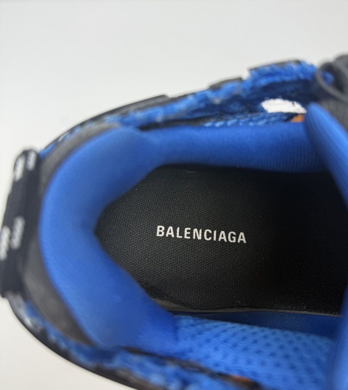 Balenciaga Balenciaga Runner Sneaker (Blue/Orange) Size US 9 / EU 42 - 8 Thumbnail
