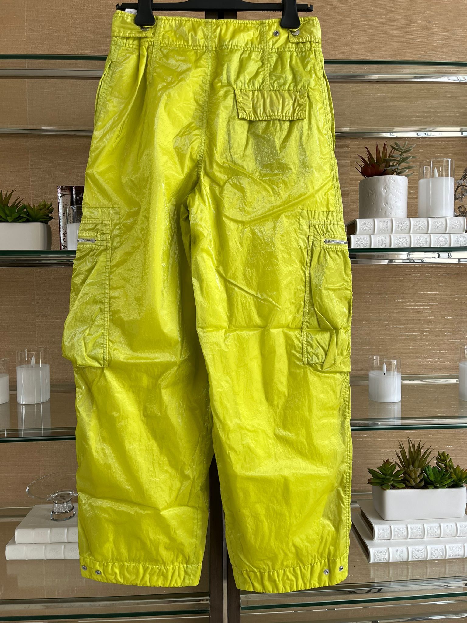 Bottega Veneta Multi Zip Cargo Pants in Acid Yellow Size US 30 / EU 46 - 16 Thumbnail