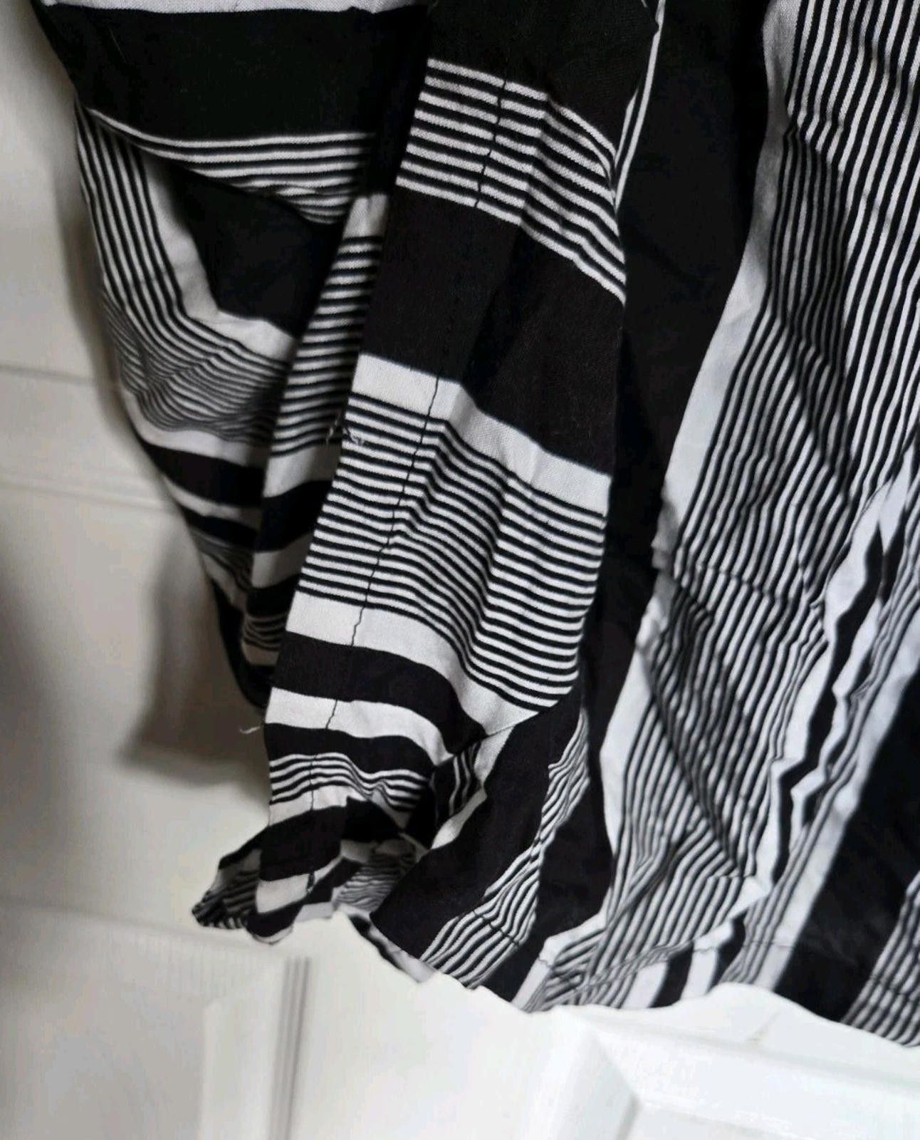 Other Derek Heart Romper Juniors Large L Black White Vertical Stri Size 36" / US 14 / IT 50 - 6 Thumbnail