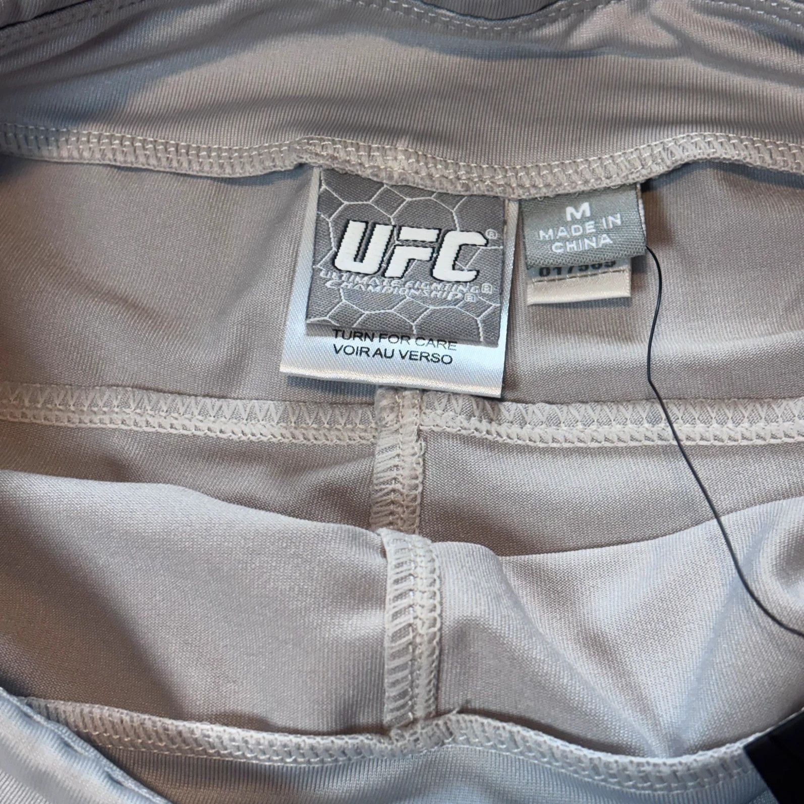 UFC UFC women Leggins Capri Medium Size 30" / US 8 / IT 44 - 8 Thumbnail