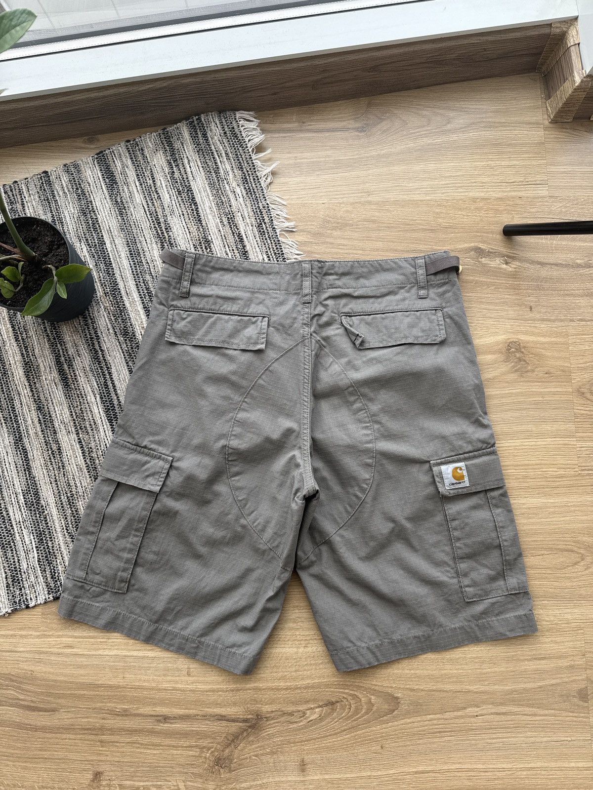 Carhartt × Vintage Vintage Carhartt Aviation Shorts Y2K Cargo Shorts Size US 30 / EU 46 - 2 Thumbnail