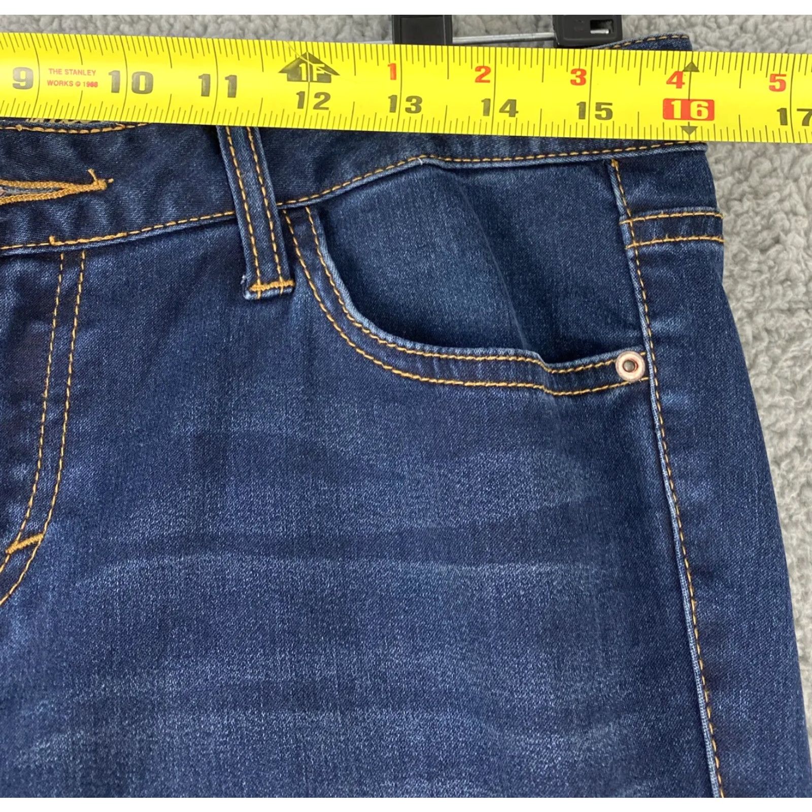 Vintage American Rag Cie Jeans Women Blue Size 11 Slim Straight Leg Wash Denim 31-41 Regular Comfort Zipper Button Size 32" / US 10 / IT 46 - 5 Thumbnail