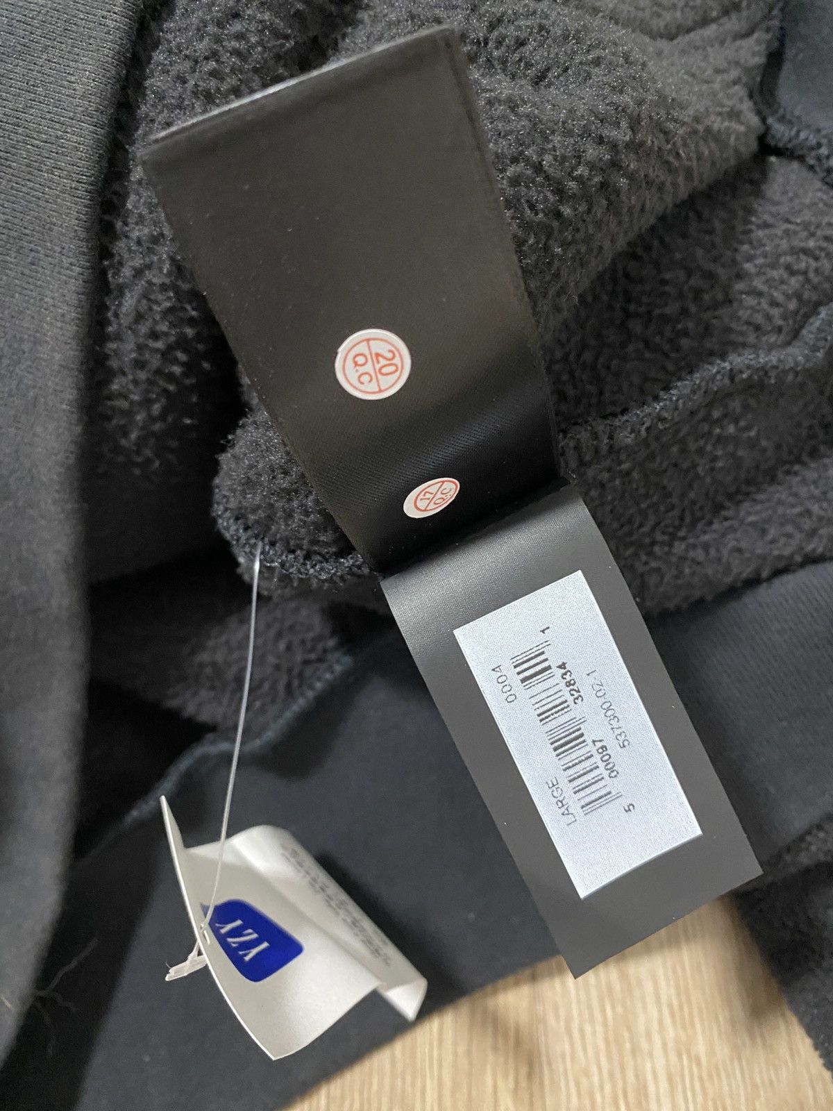 Gap × Yeezy Very Rare Dead-stock Yeezy x Gap Fleece Hoodie Size: L Size US L / EU 52-54 / 3 - 6 Thumbnail