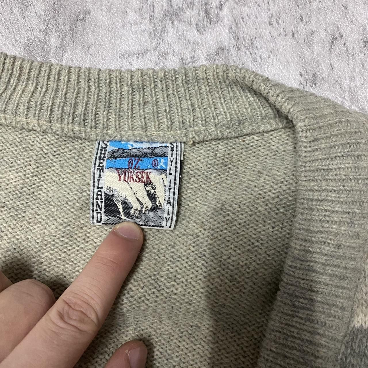Other Grey and cream vintage 90s argyle sweater knitwear Size US XL / EU 56 / 4 - 4 Thumbnail