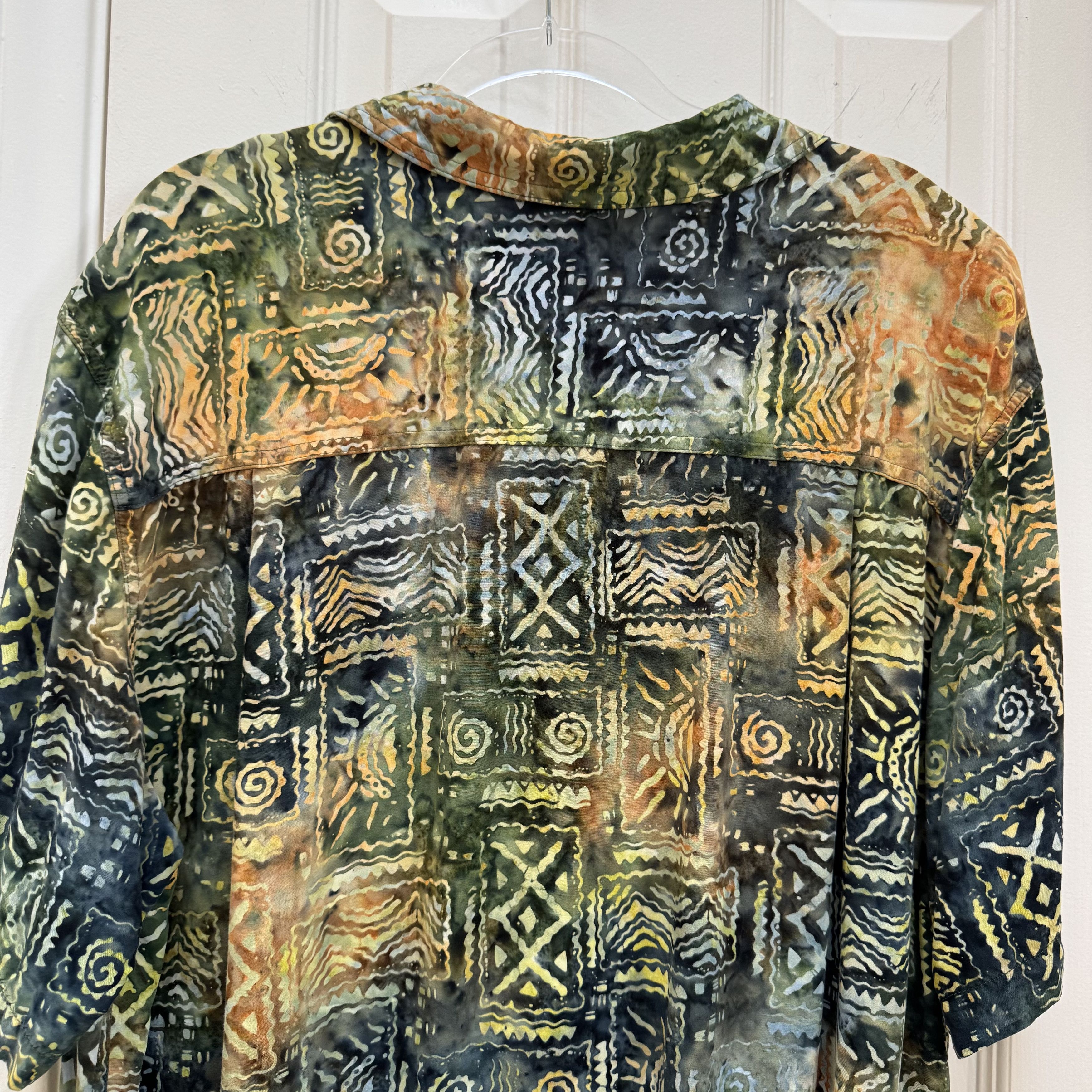 The Territory Ahead Vintage Territory Ahead Tie Dye Batik Rayon Tribal Shirt Size US XL / EU 56 / 4 - 8 Thumbnail