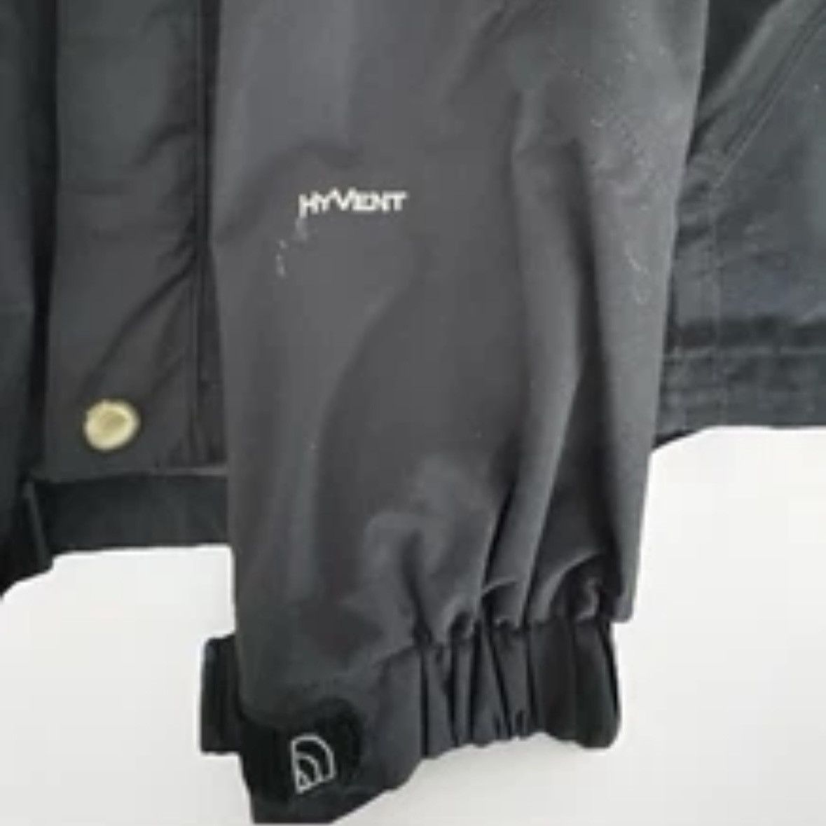 The North Face North Face HyVent Jacket Black Small Shell Size US S / EU 44-46 / 1 - 10 Thumbnail