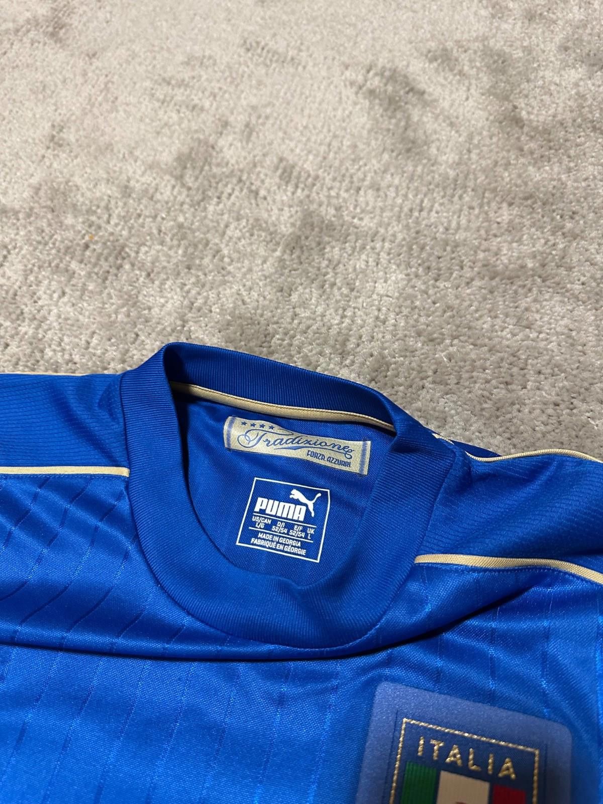 Puma Italy 2016/17 Home Football Shirt Soccer Jersey Size L Size US L / EU 52-54 / 3 - 5 Thumbnail