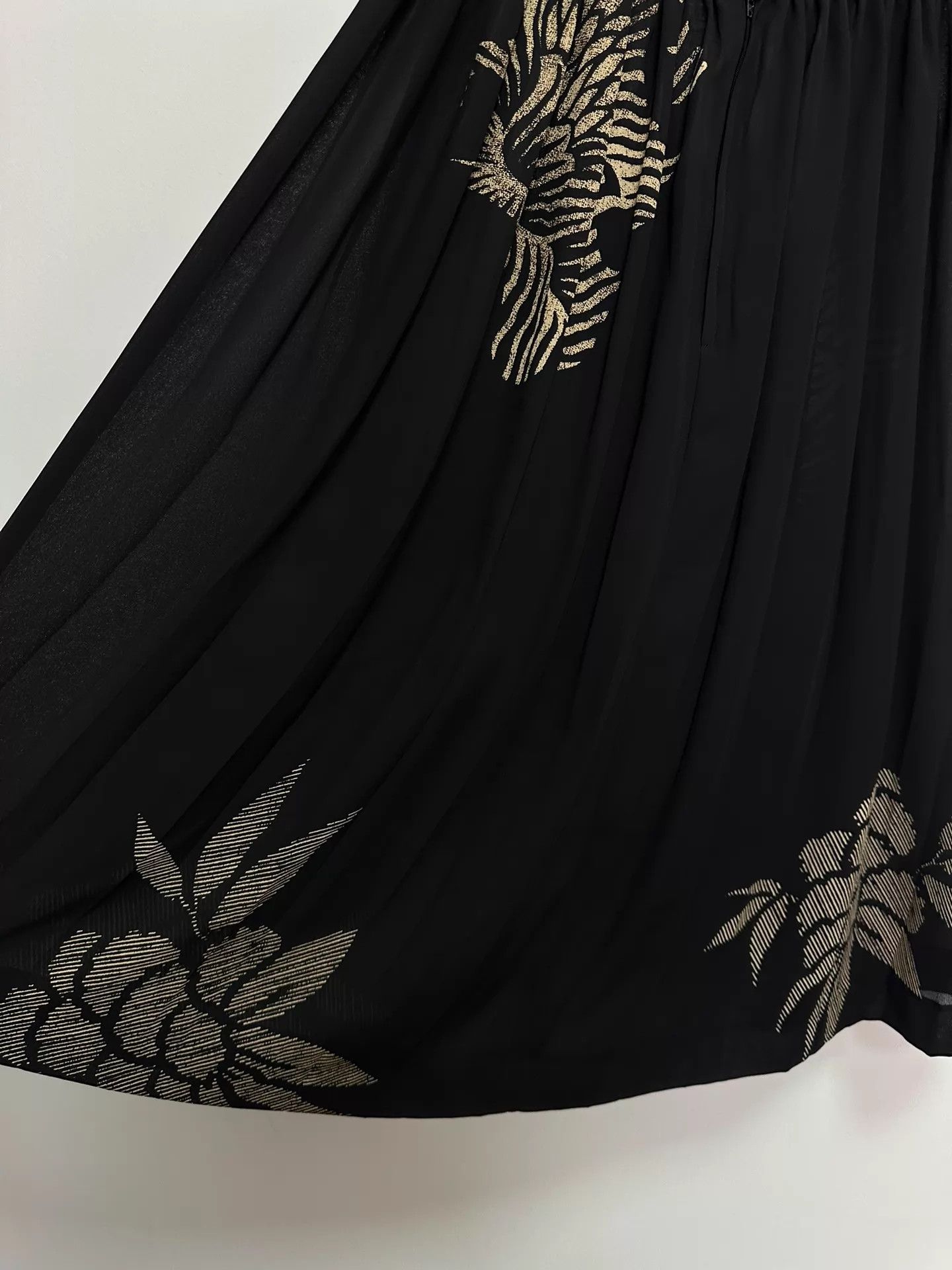 Comme des Garcons CDG 92AW Lilith Hand Discharge Botanical Print M Dress Size 27" / US 4 / IT 40 - 4 Thumbnail