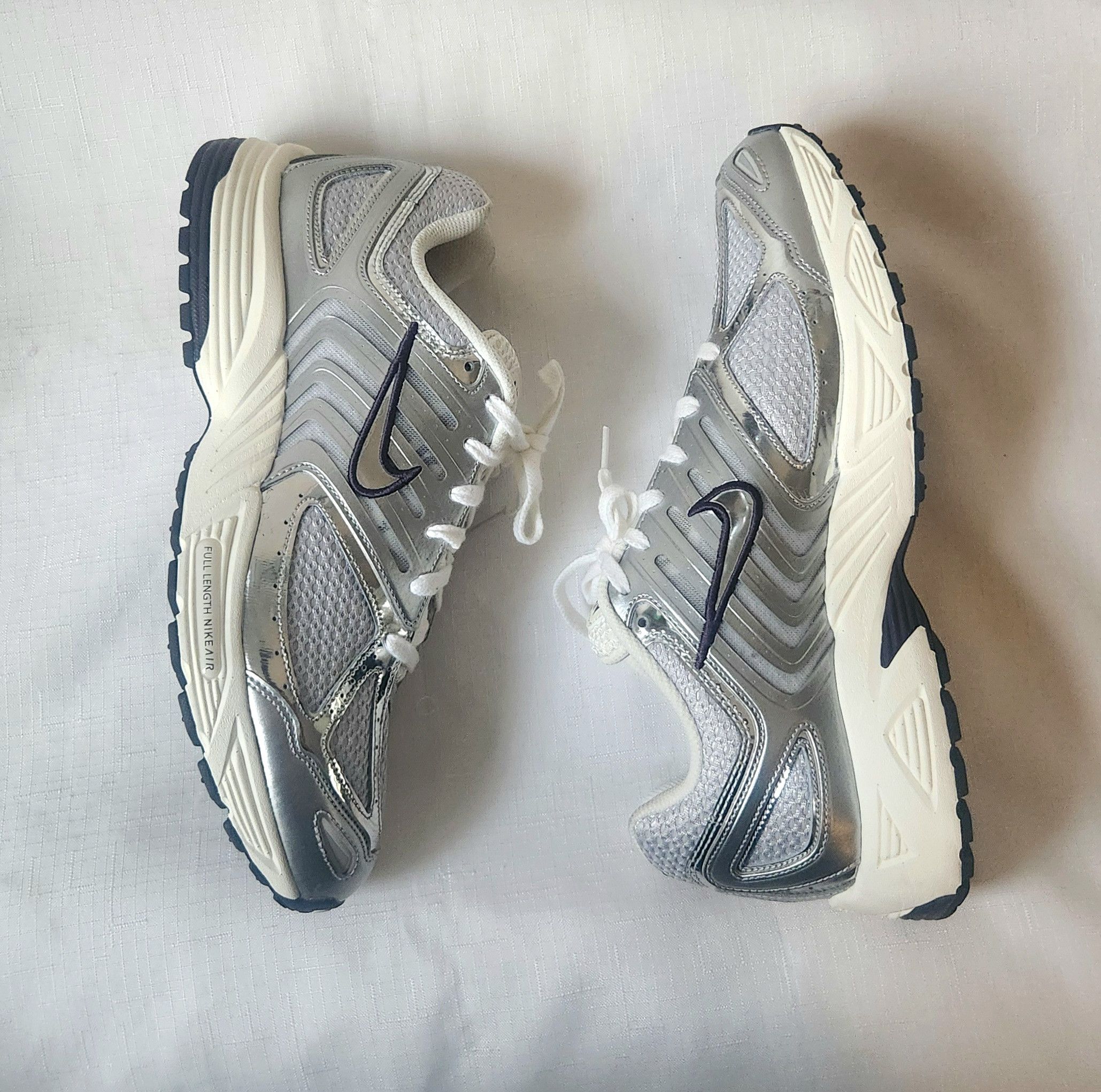 Nike Nike Air Pegasus 2K5 SZ 13.5 Womens SZ 12 Men's Size US 12 / EU 45 - 9 Thumbnail