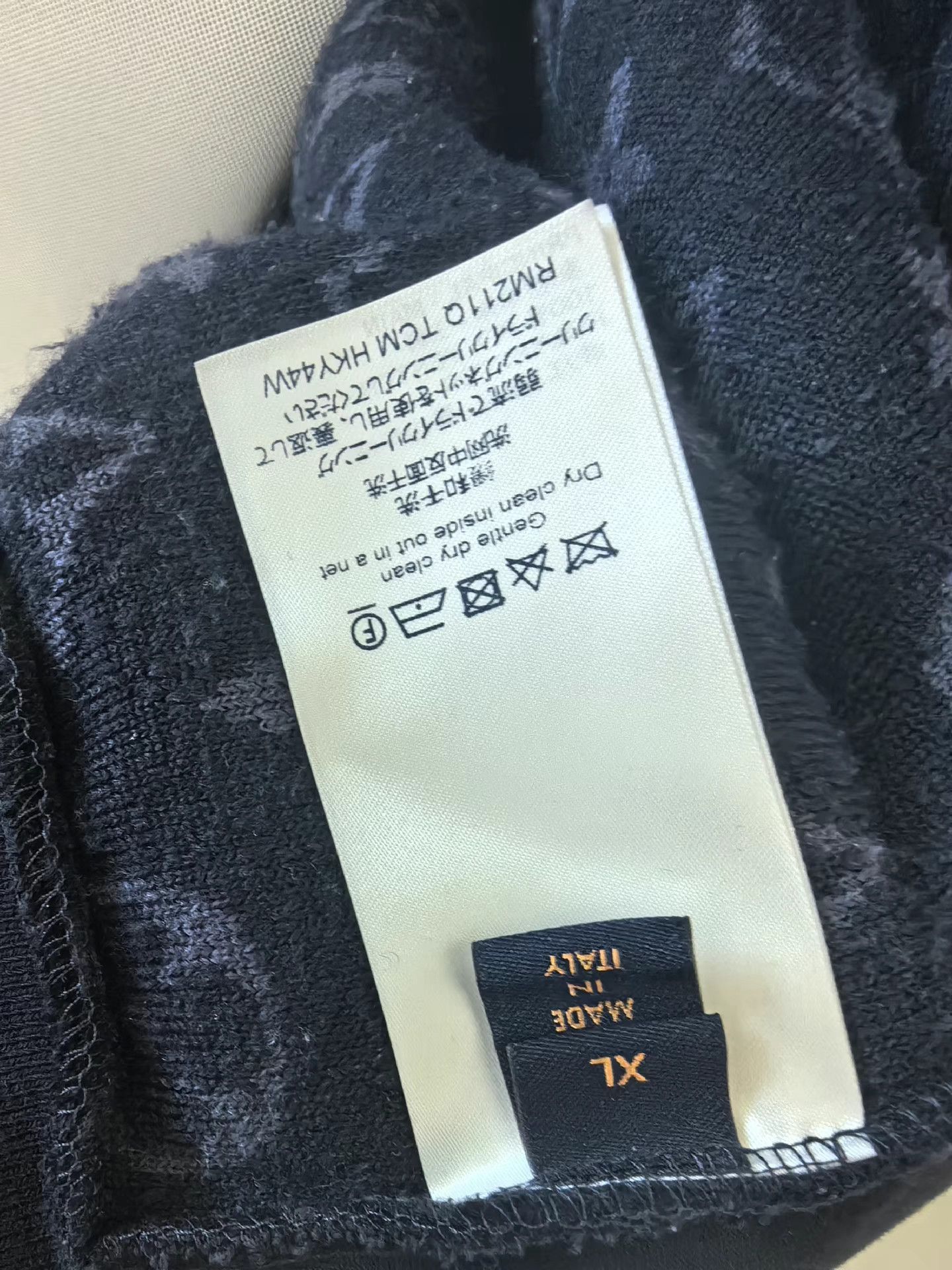 Louis Vuitton LV Teddy Bear Top K17 Size US XL / EU 56 / 4 - 6 Thumbnail