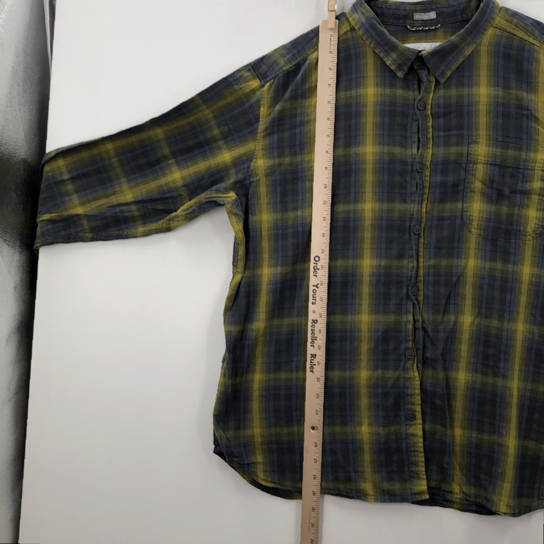 Vintage Columbia Shirt Mens Green Blue Long Sleeve Collared Plaid Button-Up 2XL Regular Casual All Season Lightweight Classic Mens Size US XXL / EU 58 / 5 - 3 Thumbnail