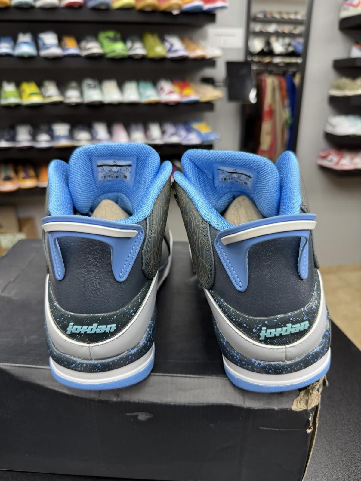 Jordan Brand Size 10 - Air Jordan Dub Zero ‘Wolf Grey’ Brand New Size US 10 / EU 43 - 8 Thumbnail